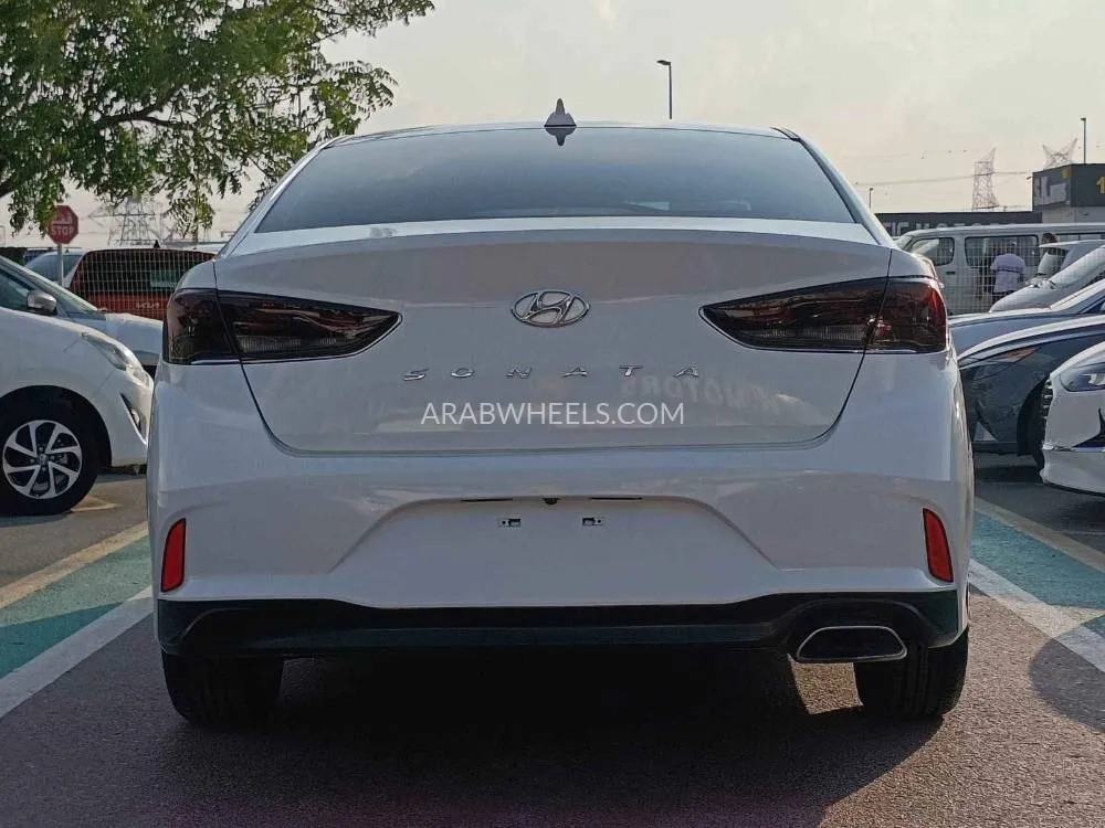 Hyundai Sonata 2019 for Sale in Dubai Image-5
