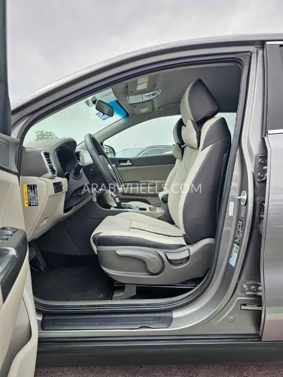 Kia Sportage 2019 for Sale in Dubai Image-15
