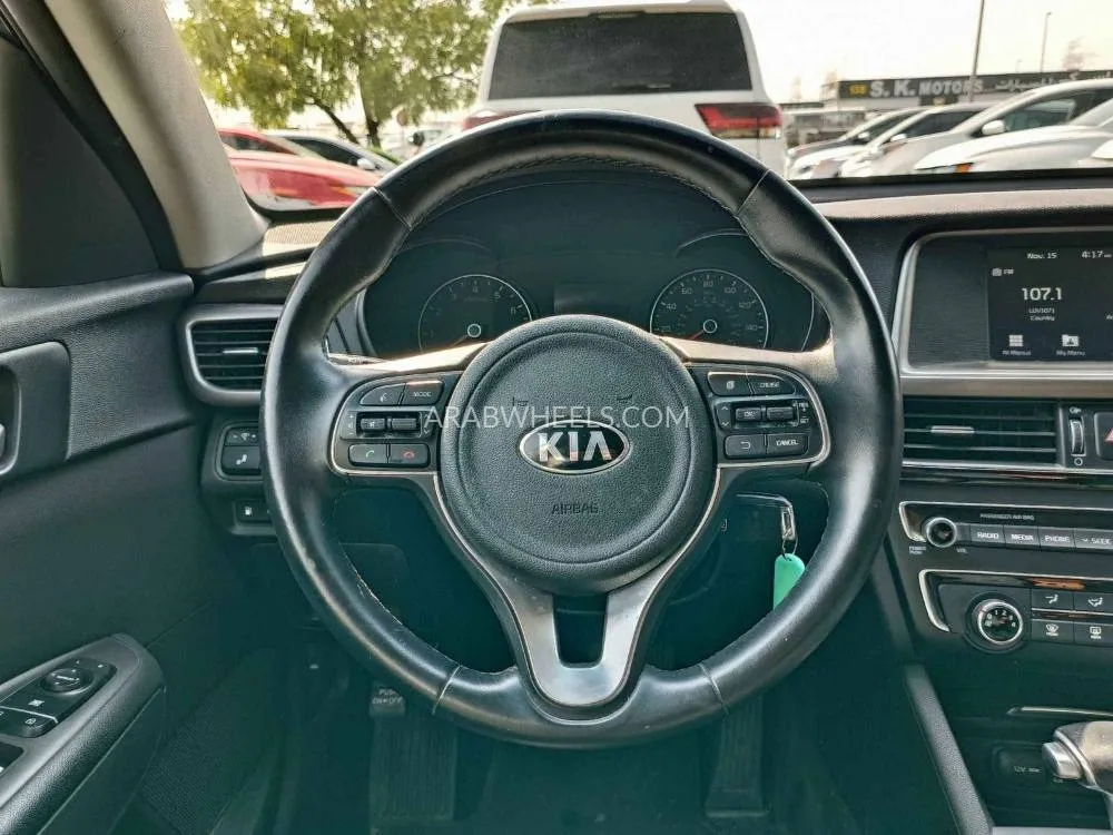 Kia Optima 2018 for Sale in Dubai Image-11