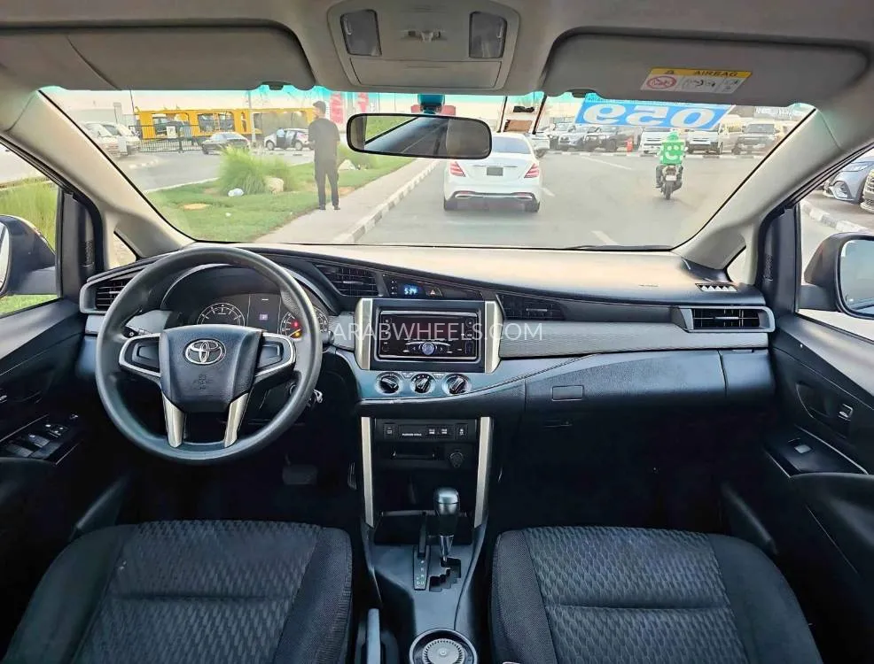 Toyota Innova 2022 for Sale in Dubai Image-14