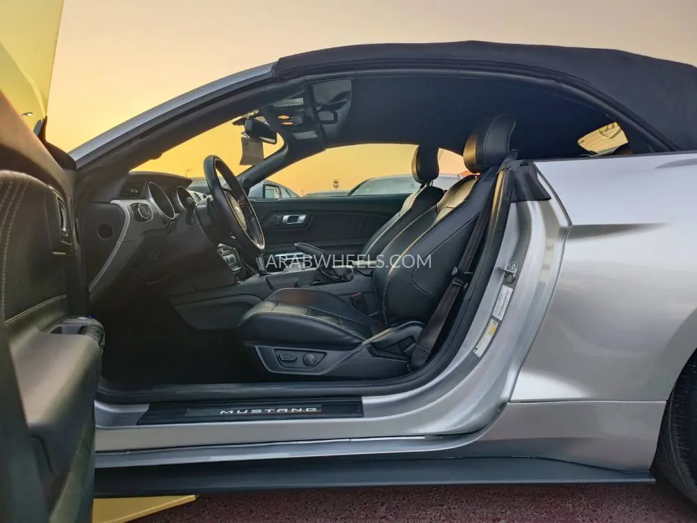 Ford Mustang 2020 for Sale in Dubai Image-26