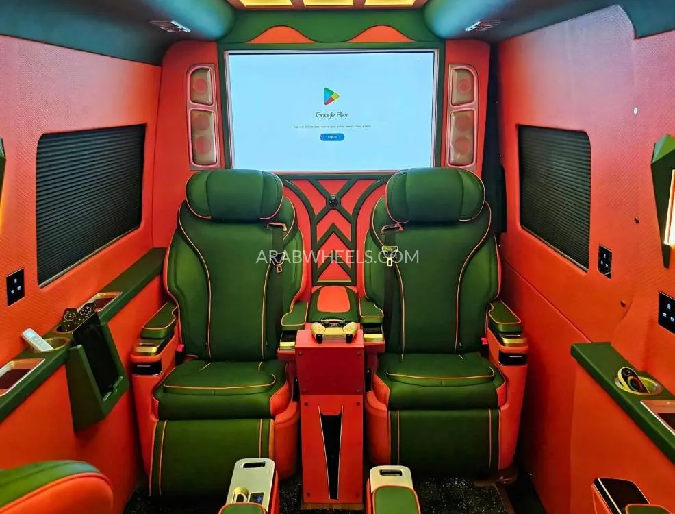 Mercedes Benz Sprinter 2020 for Sale in Dubai Image-15