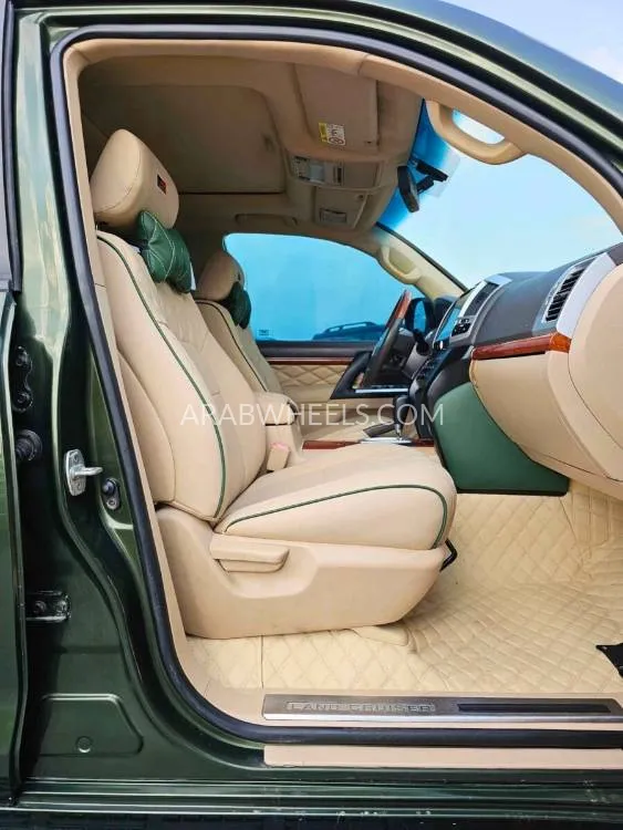 Toyota Land Cruiser 2015 for Sale in Dubai Image-17