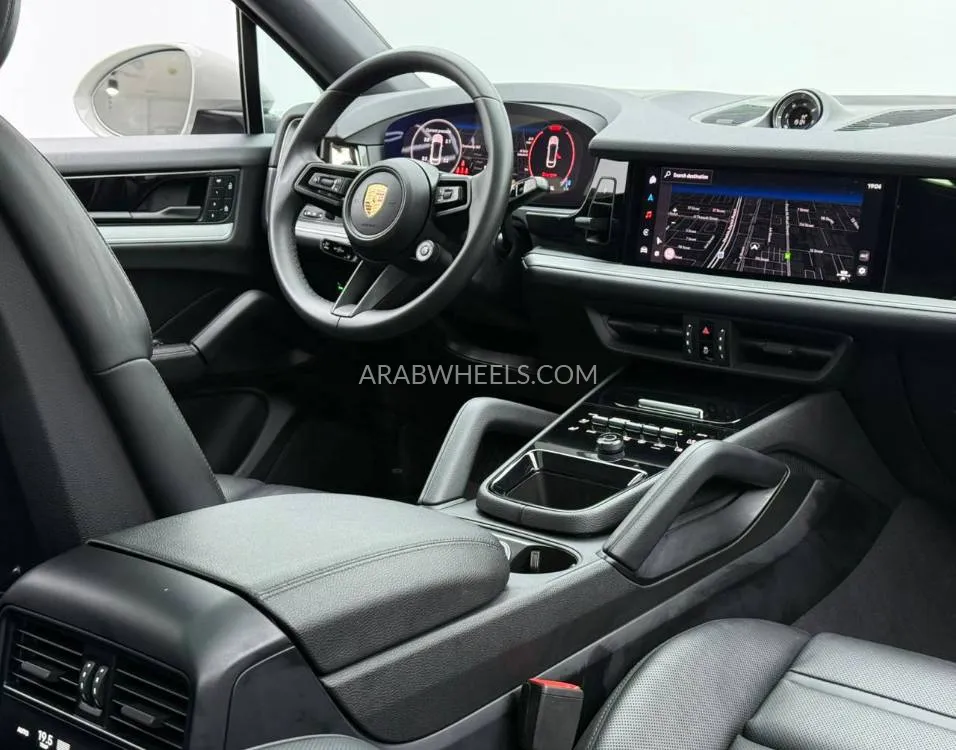 Porsche Cayenne 2025 for Sale in Dubai Image-13