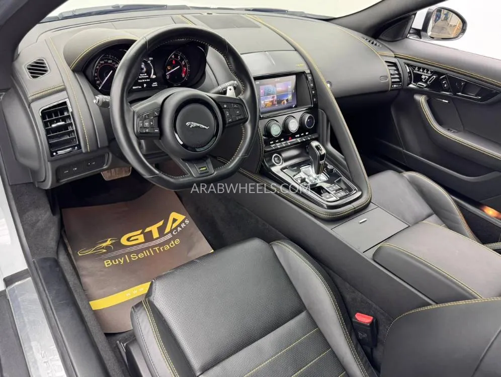 Jaguar F Type 2018 for Sale in Dubai Image-13