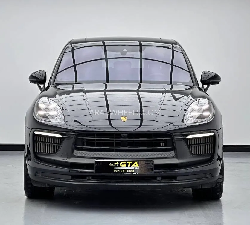 Porsche Macan 2024 for Sale in Dubai Image-2