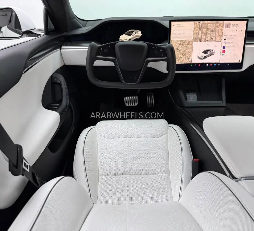 Tesla Model S 2023 for Sale in Dubai Image-8