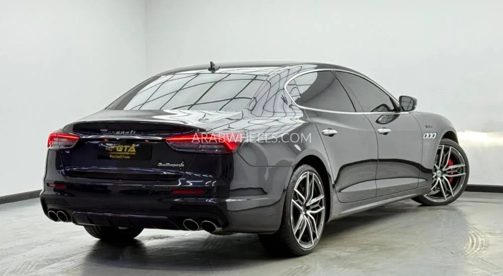 Maserati Quattroporte 2023 for Sale in Dubai Image-5