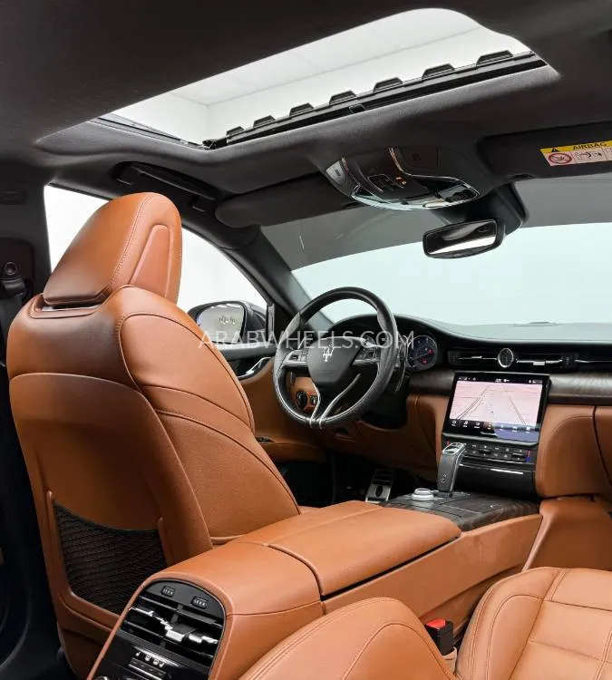 Maserati Quattroporte 2023 for Sale in Dubai Image-9