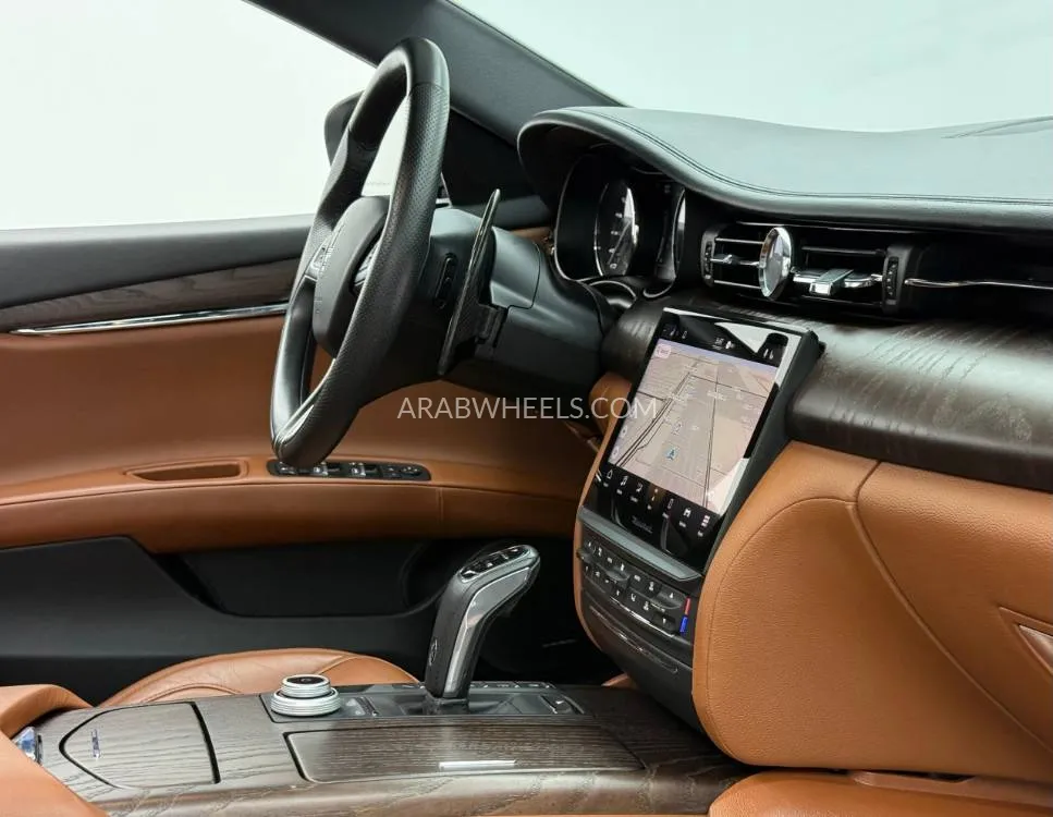 Maserati Quattroporte 2023 for Sale in Dubai Image-14