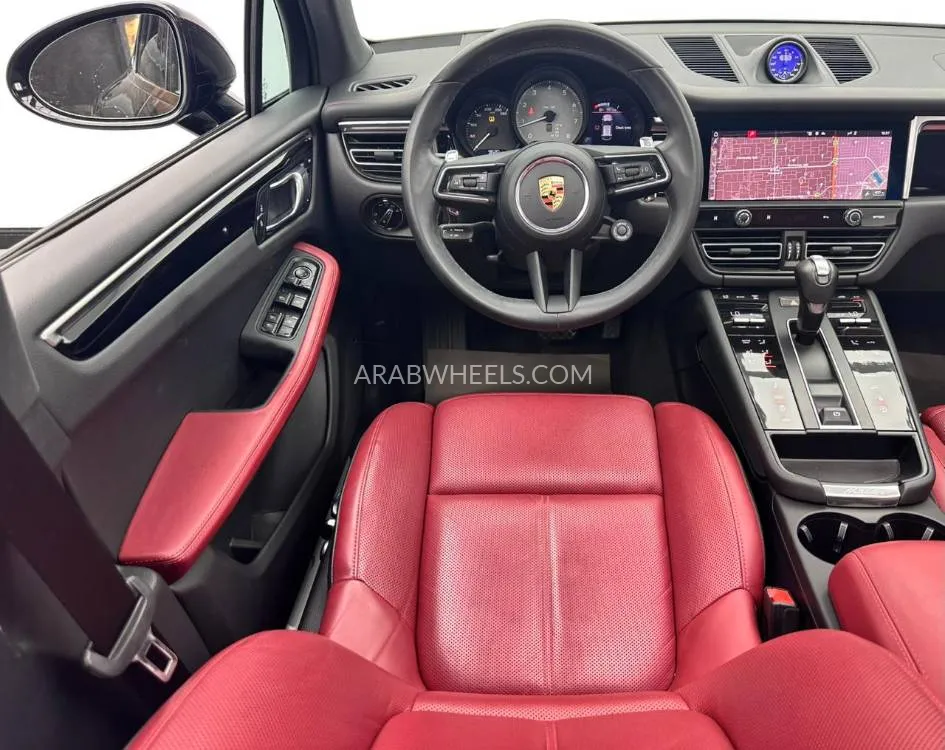 Porsche Macan 2024 for Sale in Dubai Image-9