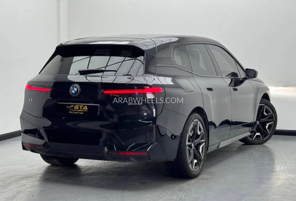 BMW iX 2023 for Sale in Dubai Image-4