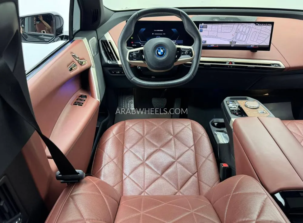 BMW iX 2023 for Sale in Dubai Image-9