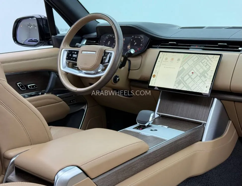 Land Rover Range Rover 2024 for Sale in Dubai Image-11