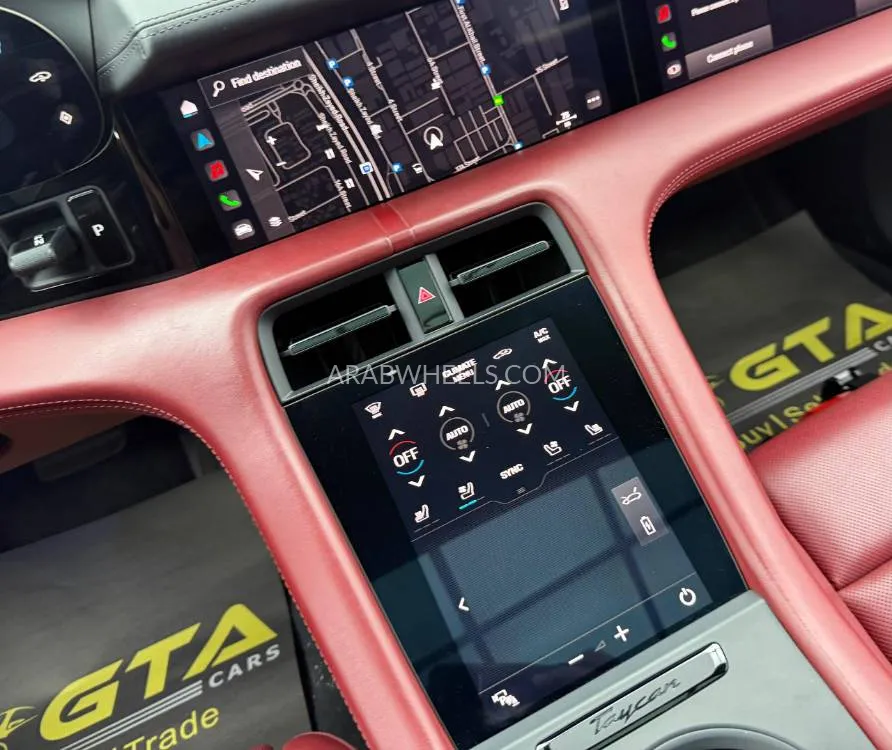 Porsche Taycan 2021 for Sale in Dubai Image-7