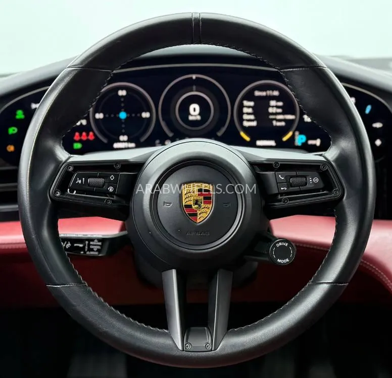 Porsche Taycan 2021 for Sale in Dubai Image-8