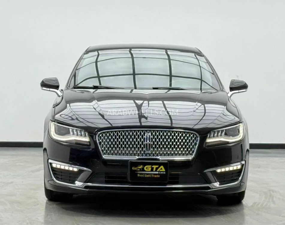 لينكون MKZ 2019 for Sale in دبي Image-4
