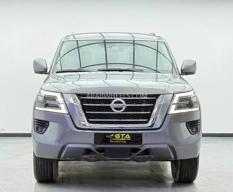 Nissan Patrol 2020 for Sale in Dubai Image-2
