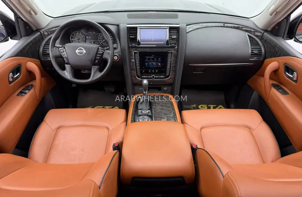 Nissan Patrol 2021 for Sale in Dubai Image-10
