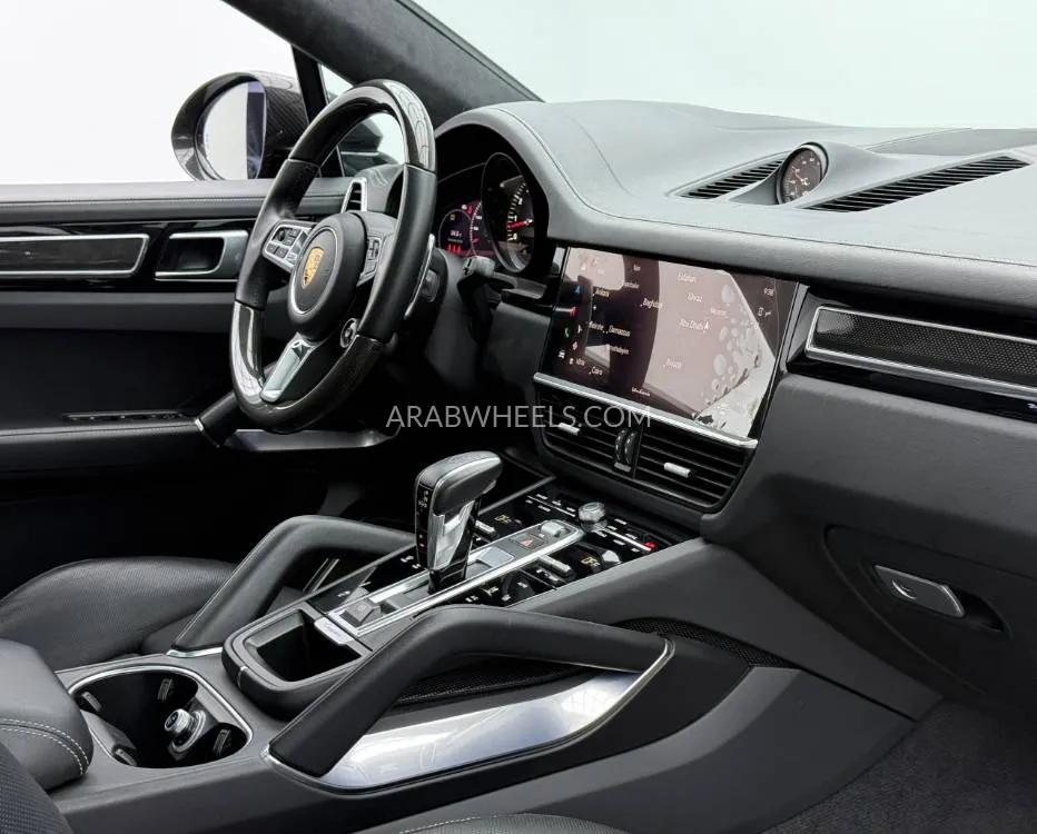 Porsche Cayenne 2022 for Sale in Dubai Image-13