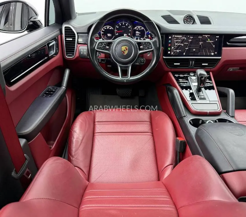 Porsche Cayenne 2022 for Sale in Dubai Image-6