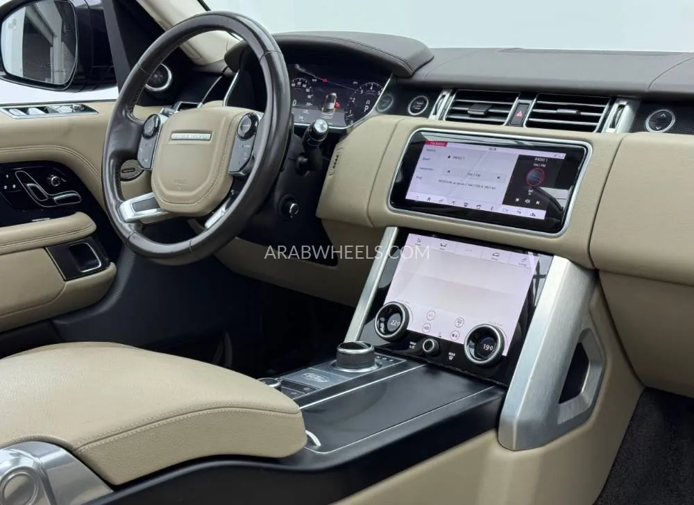 Land Rover Range Rover 2019 for Sale in Dubai Image-10