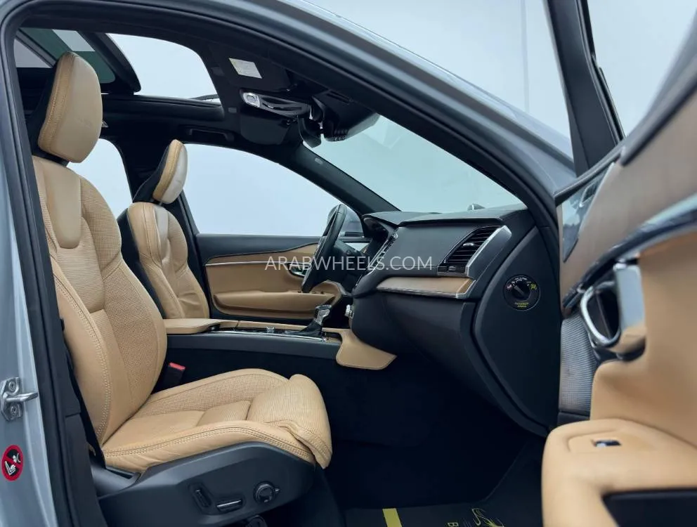 Volvo XC90 2019 for Sale in Dubai Image-14