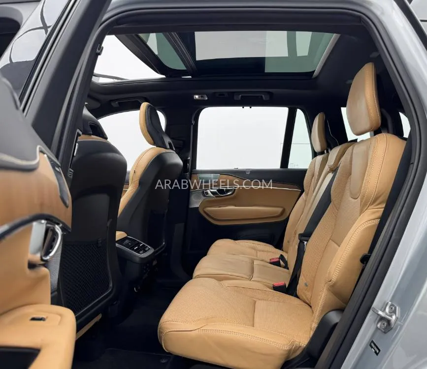Volvo XC90 2019 for Sale in Dubai Image-16