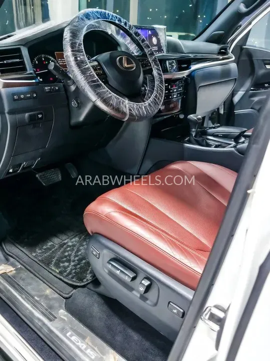 Lexus LX 2019 for Sale in Abu Dhabi Image-10