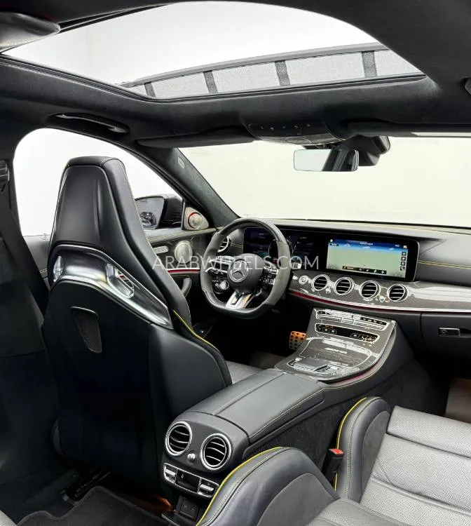 Mercedes Benz E Class 2022 for Sale in Dubai Image-13