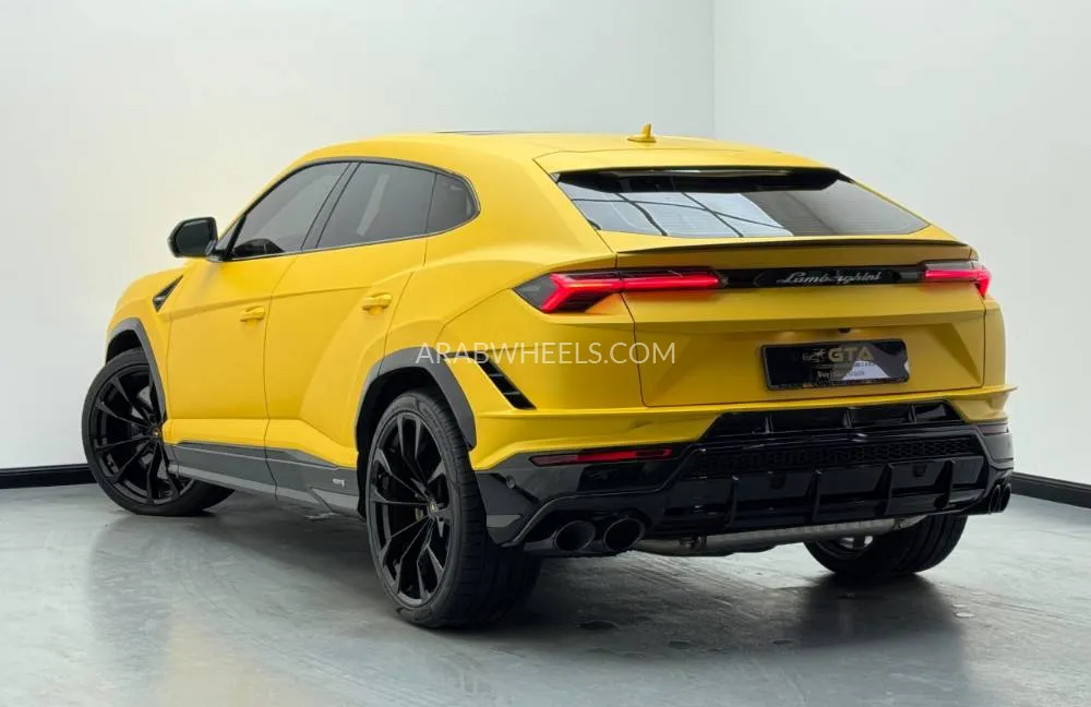 Lamborghini Urus 2024 for Sale in Dubai Image-6
