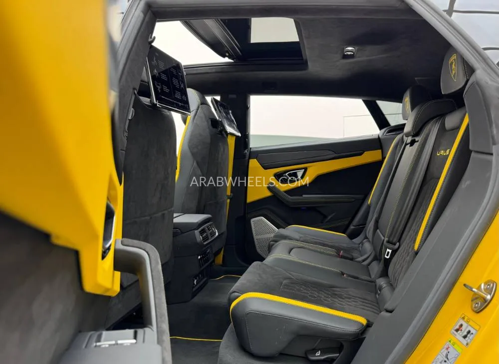 Lamborghini Urus 2024 for Sale in Dubai Image-15