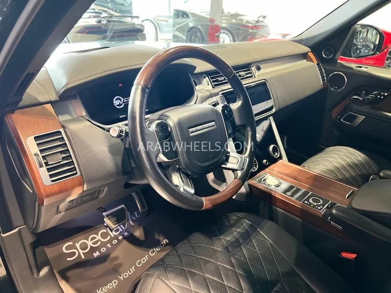 Land Rover Range Rover 2022 for Sale in Dubai Image-7