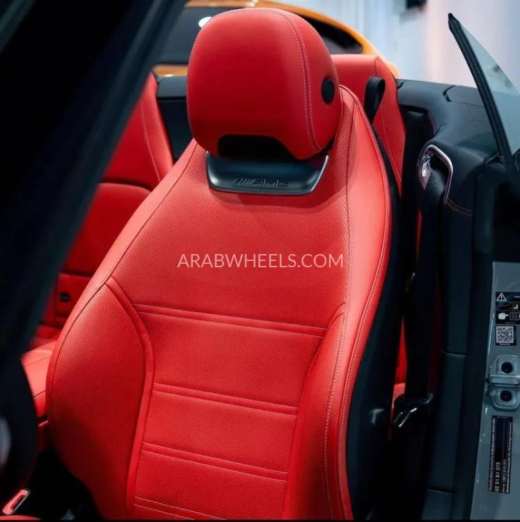 Mercedes Benz SL Class 2022 for Sale in Dubai Image-8