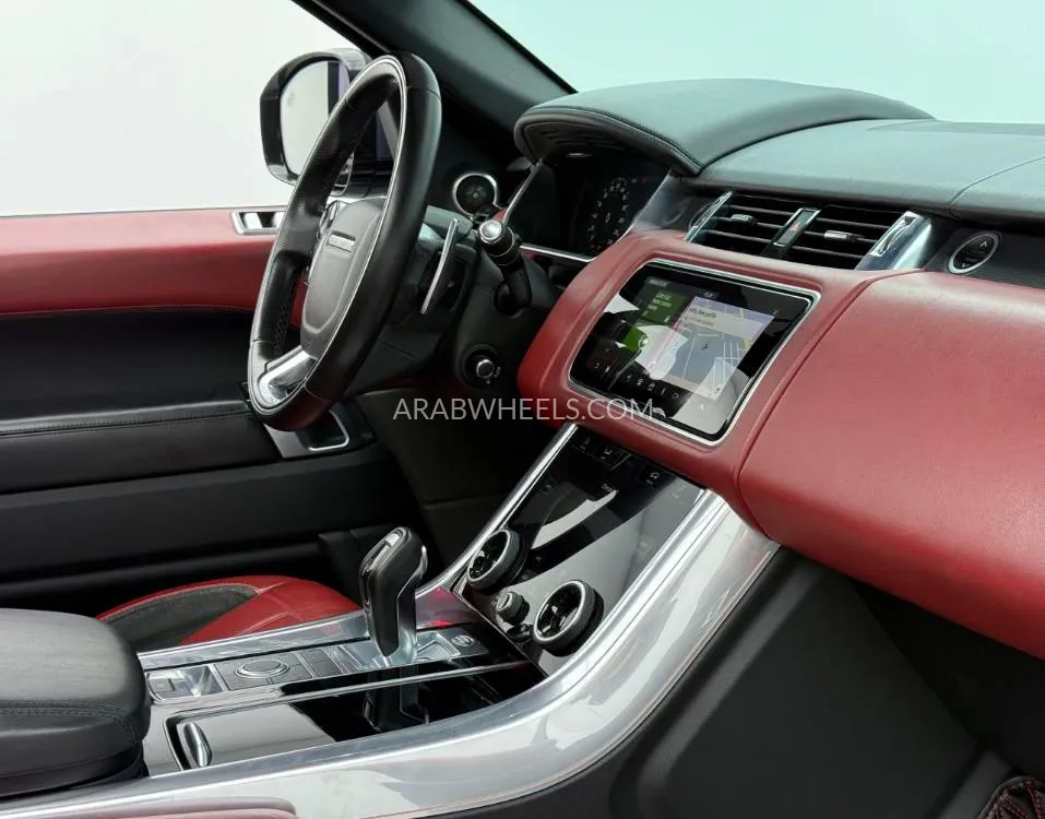 Land Rover Range Rover 2020 for Sale in Dubai Image-9