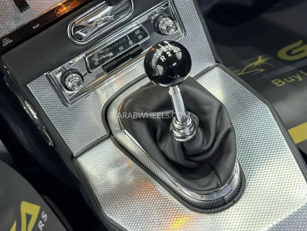 Jaguar E Type 1963 for Sale in Dubai Image-9