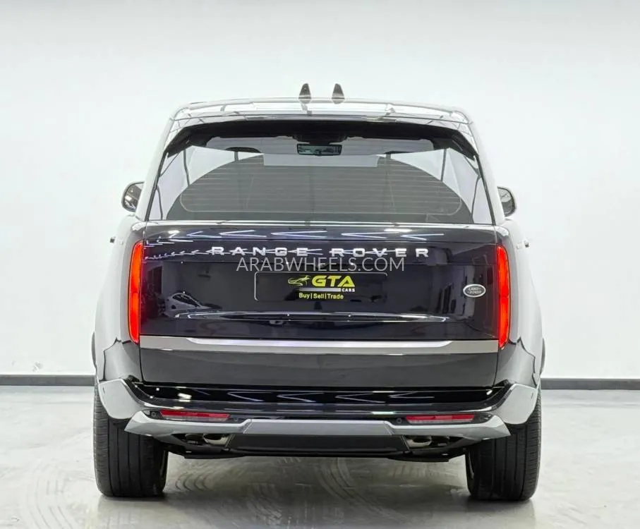 Land Rover Range Rover 2023 for Sale in Dubai Image-7