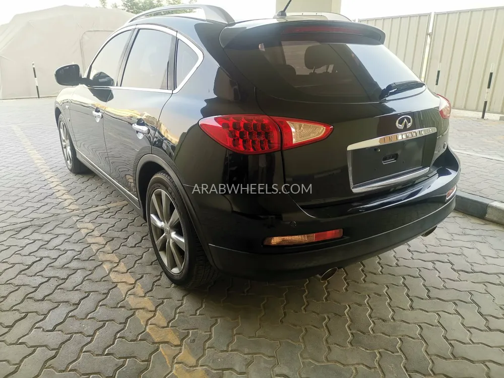 Infiniti QX50 2014 for Sale in Sharjah Image-3