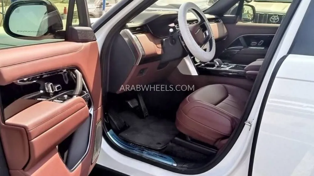 Land Rover Range Rover 2022 for Sale in Dubai Image-10