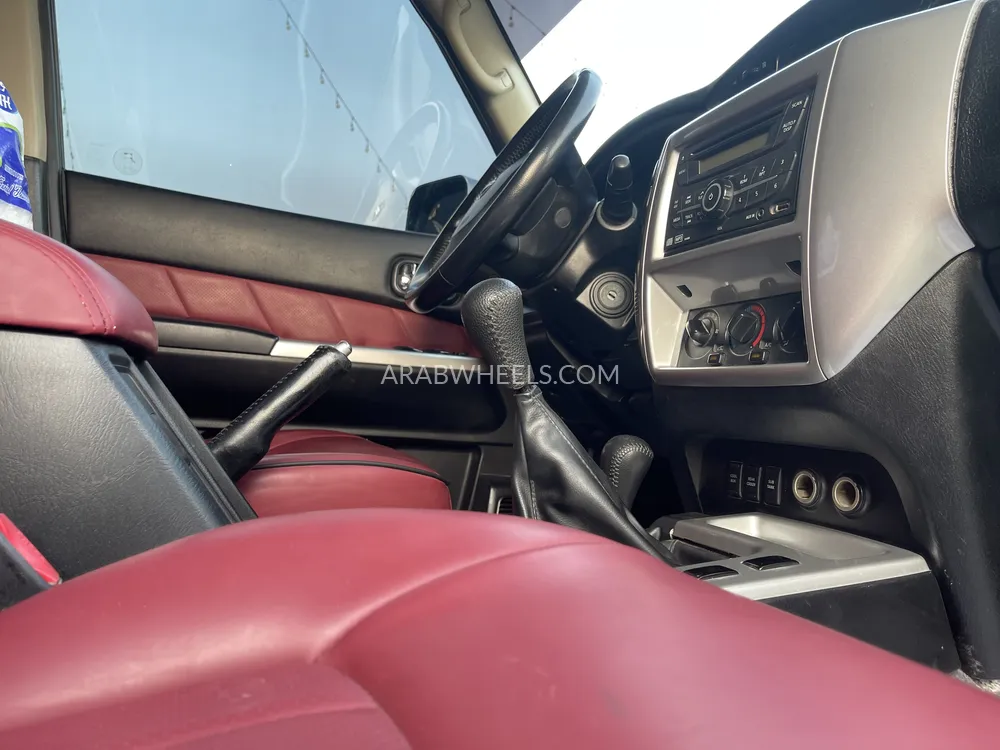 Nissan Patrol 2006 for Sale in Ras Al Khaimah Image-12