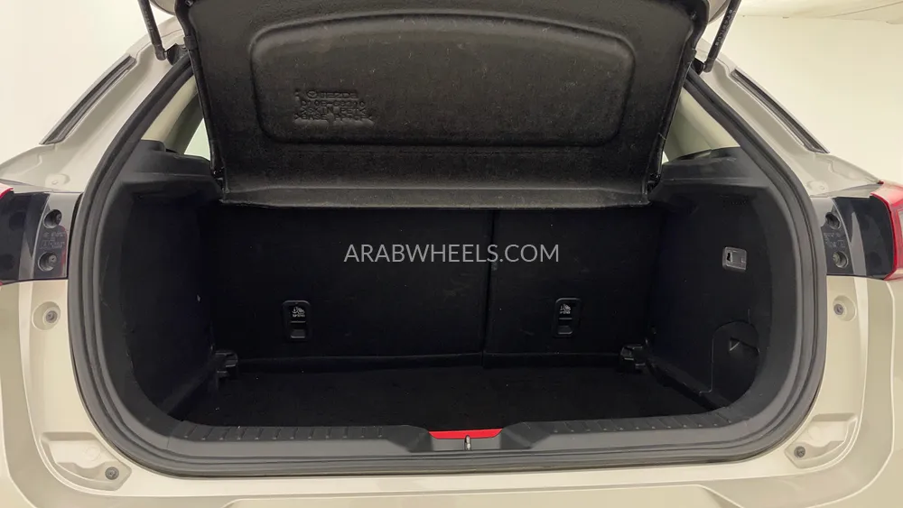Mazda CX 3 2024 for Sale in Dubai Image-26