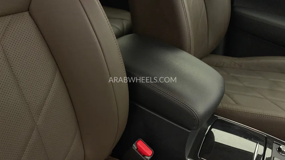 إنفينيتي QX70 2020 for Sale in دبي Image-39