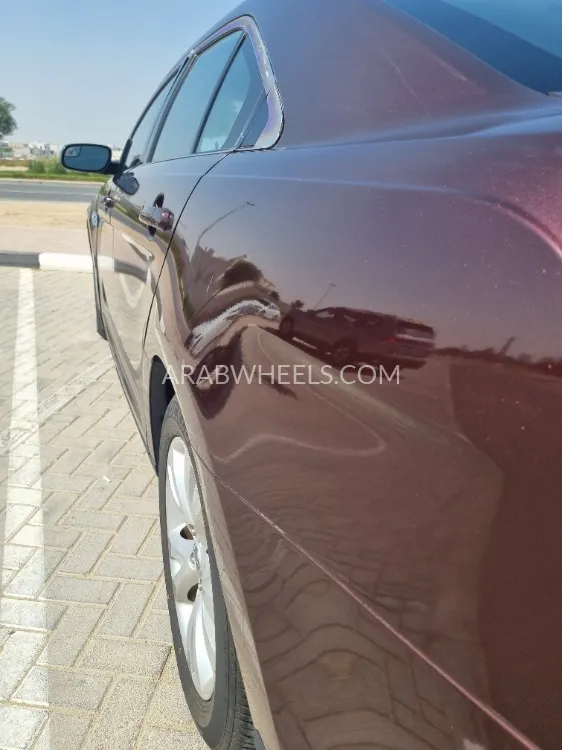 Ford Taurus 2012 for Sale in Sharjah Image-5