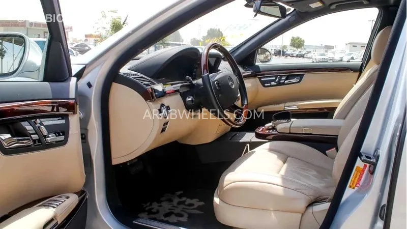 Mercedes Benz CLS Class 2007 for Sale in Dubai Image-6