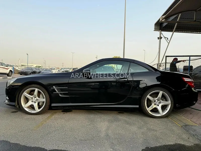 Mercedes Benz SL Class 2012 for Sale in Dubai Image-6
