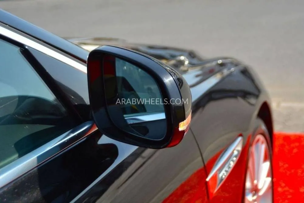 Jaguar XF 2020 for Sale in Sharjah Image-14