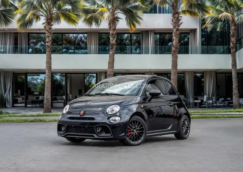 Abarth 595 2022 for Sale in Dubai Image-17