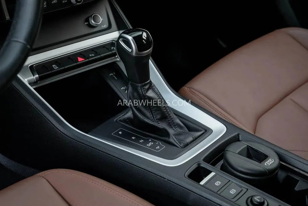 Audi Q3 2020 for Sale in Dubai Image-10