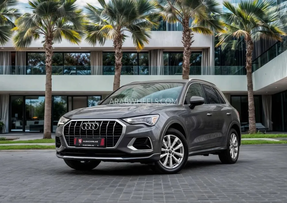 Audi Q3 2020 for Sale in Dubai Image-17