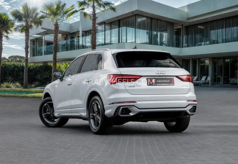 Audi Q3 2024 for Sale in Dubai Image-24